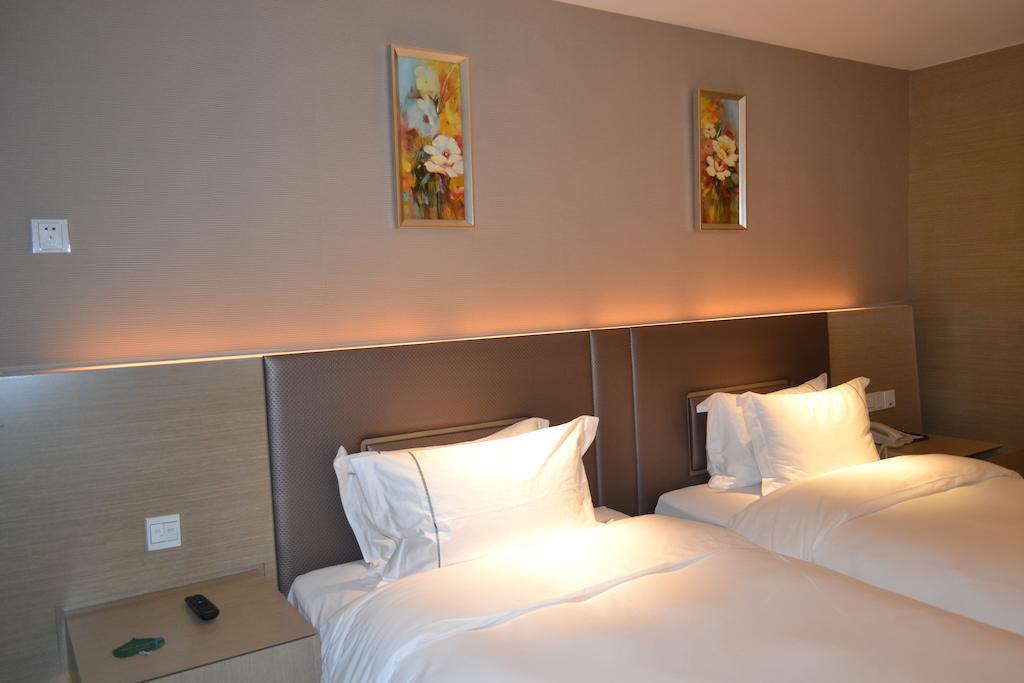 هوهوت Angel Garden Hotel الغرفة الصورة